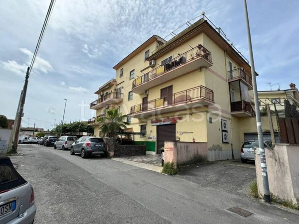 negozio in vendita a Roma in zona Acilia