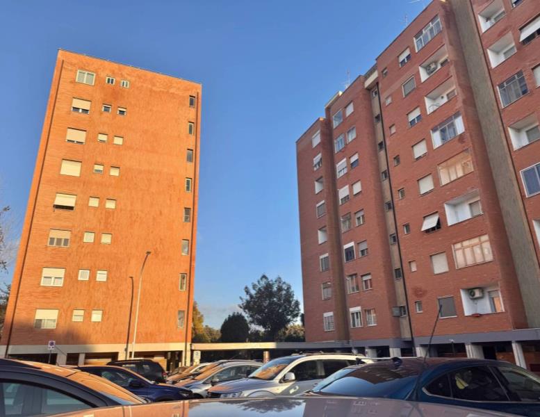 appartamento in vendita a Roma in zona Spinaceto
