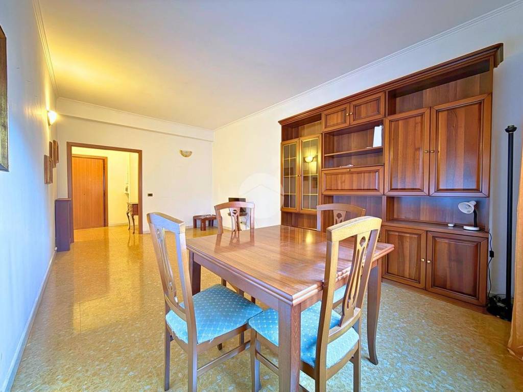 appartamento in vendita a Roma in zona Portuense