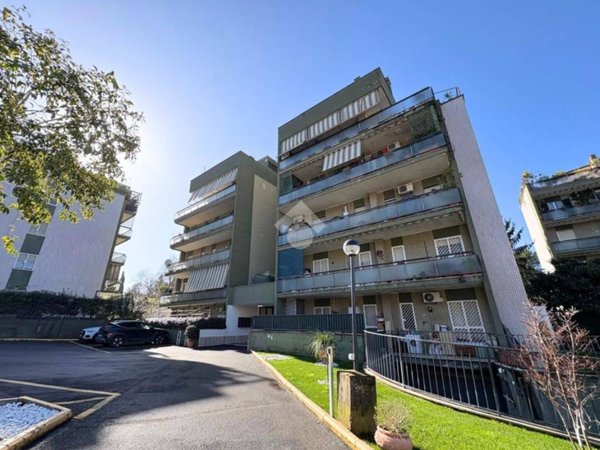 appartamento in vendita a Roma in zona Torrino