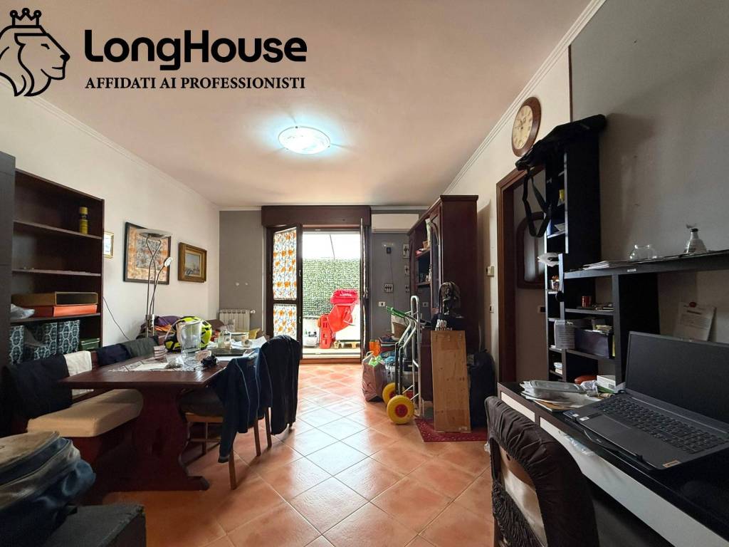 appartamento in vendita a Roma in zona Ponte di Nona