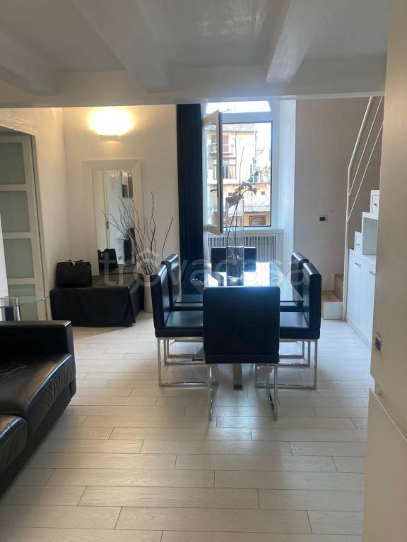 appartamento in vendita a Roma in zona Campo Marzio