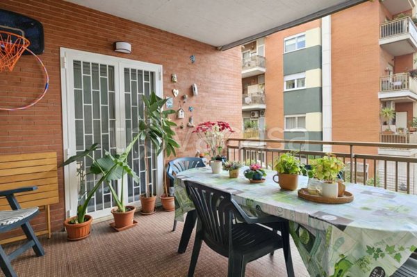 appartamento in vendita a Roma in zona Ostia