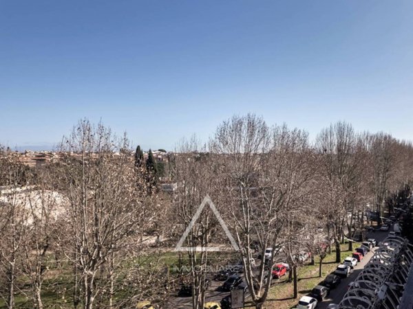 appartamento in vendita a Roma in zona Monte Sacro/Talenti