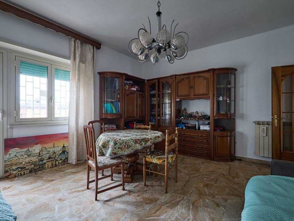 appartamento in vendita a Roma in zona Romanina