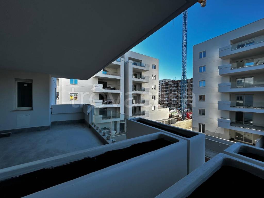 appartamento in vendita a Roma in zona Torre Maura