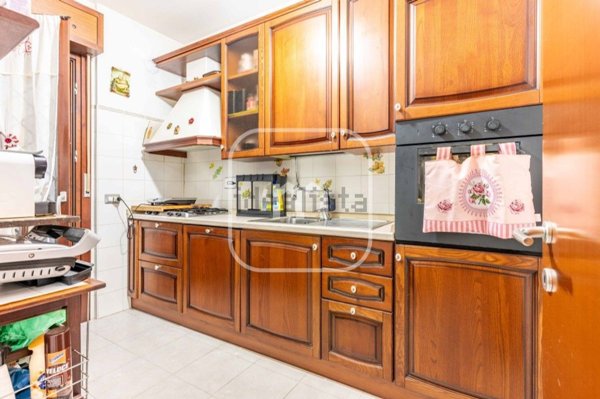 appartamento in vendita a Roma in zona Ponte di Nona