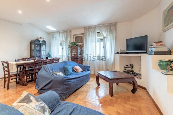 appartamento in vendita a Roma in zona Prima Porta