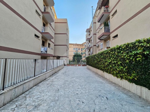 appartamento in vendita a Roma in zona Aurelio