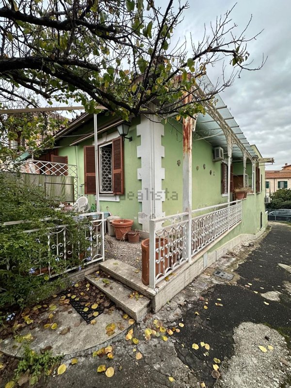 appartamento in vendita a Roma in zona Ponte Mammolo