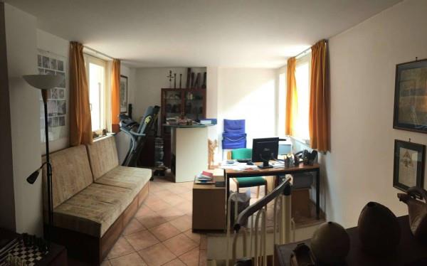 appartamento in vendita a Roma in zona Ardeatino