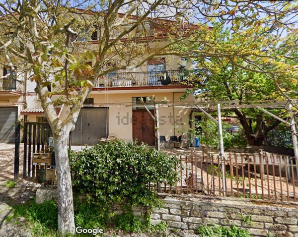 appartamento in vendita a Roma in zona Selva Candida