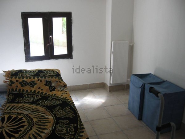 appartamento in vendita a Roma in zona Tomba di Nerone