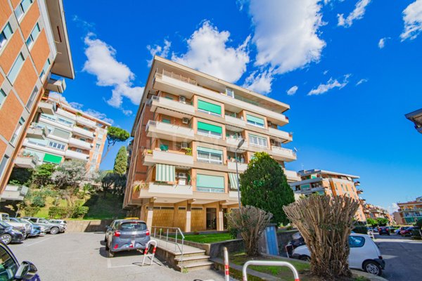 casa indipendente in vendita a Roma in zona Portuense