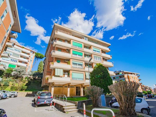 appartamento in vendita a Roma in zona Portuense