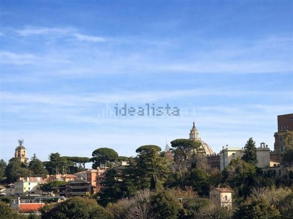 appartamento in vendita a Roma in zona Aurelio