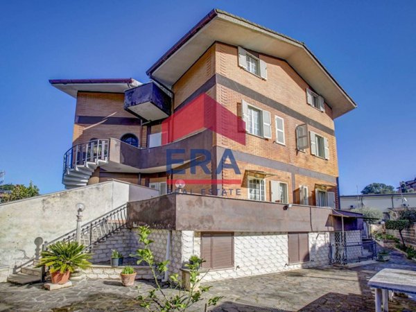 casa indipendente in vendita a Roma in zona Castel di Leva