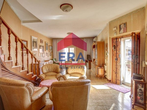 casa indipendente in vendita a Roma in zona Castel di Leva