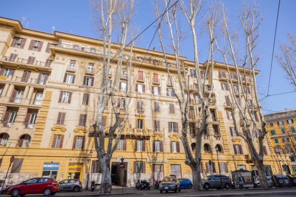 appartamento in vendita a Roma in zona Rione Prati