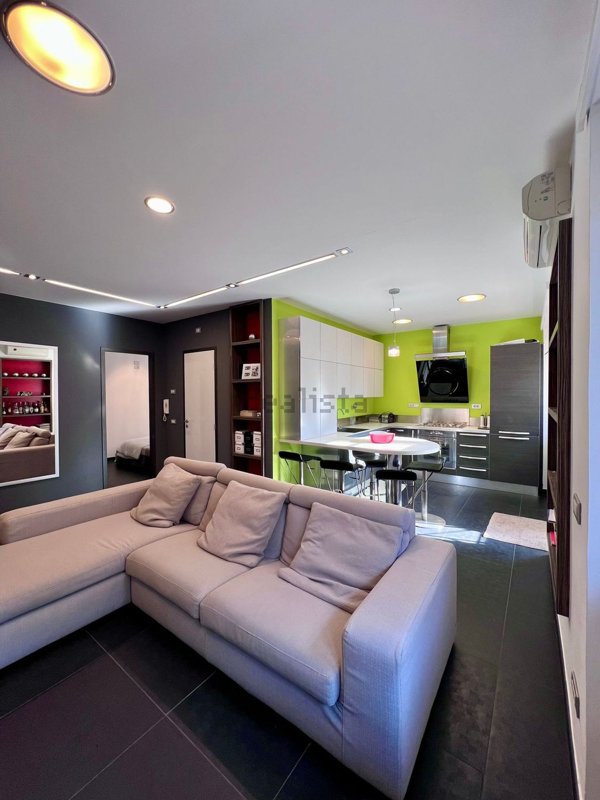 appartamento in vendita a Roma in zona Ostia