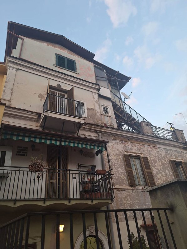 appartamento in vendita a Roma in zona Prenestino-Labicano