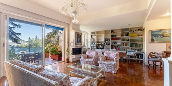 appartamento in vendita a Roma in zona Della Vittoria