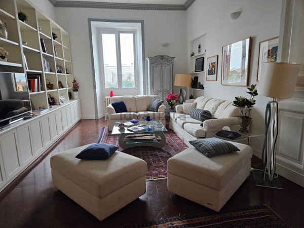 appartamento in vendita a Roma in zona Castro Pretorio