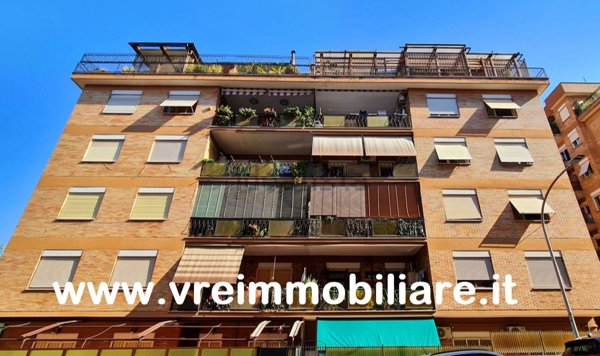 appartamento in vendita a Roma in zona Portuense
