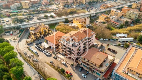 appartamento in vendita a Roma in zona Borghesiana