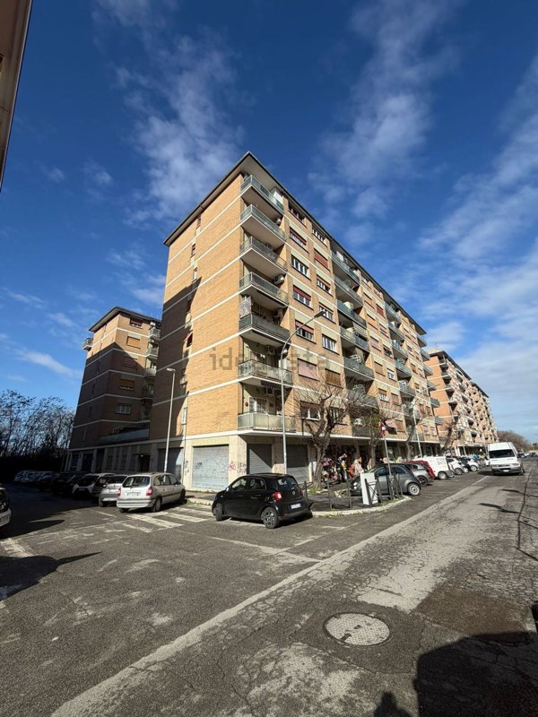 appartamento in vendita a Roma in zona Collatino