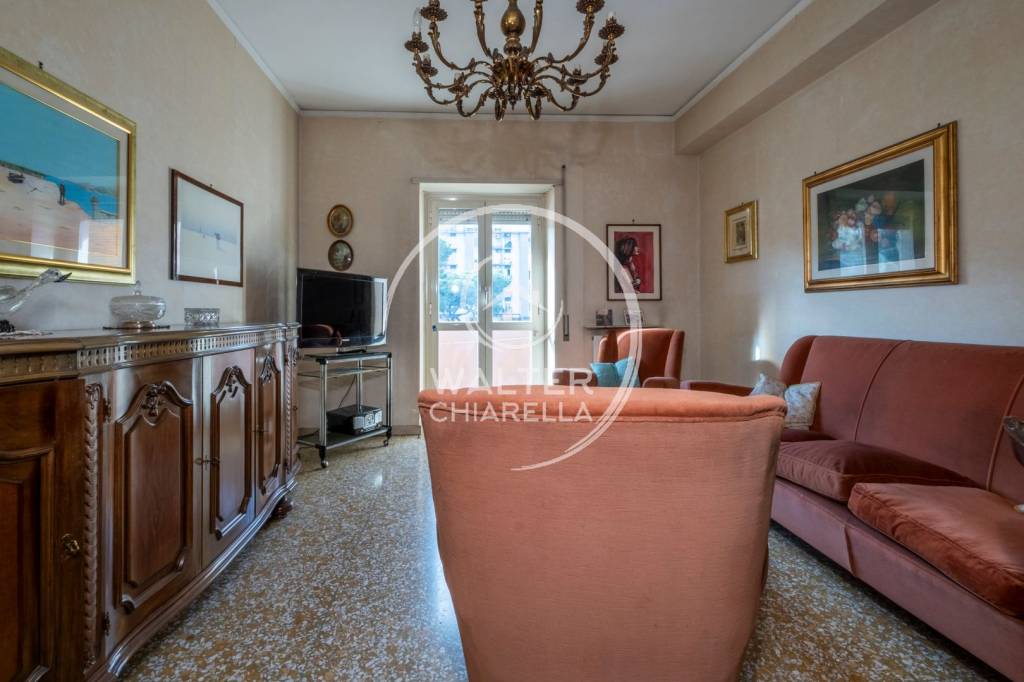 appartamento in vendita a Roma in zona Tuscolano