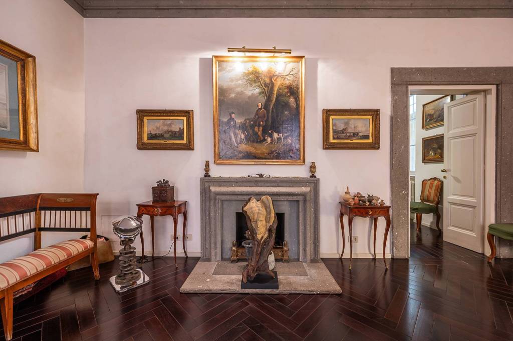 appartamento in vendita a Roma in zona Parione/Sant'Eustachio