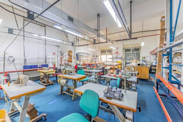 appartamento in vendita a Roma in zona Prenestino-Labicano