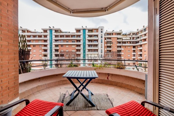 appartamento in vendita a Roma in zona Acilia