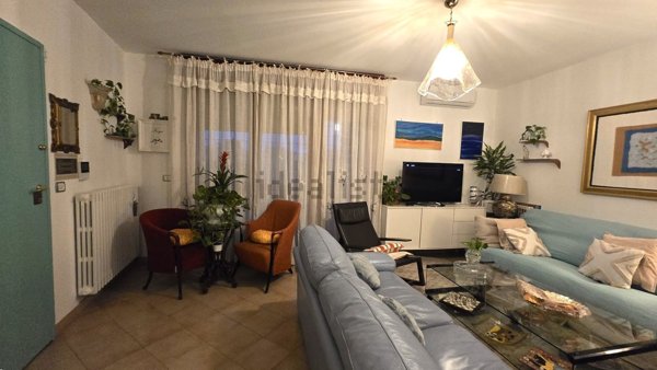 appartamento in vendita a Roma in zona Corviale