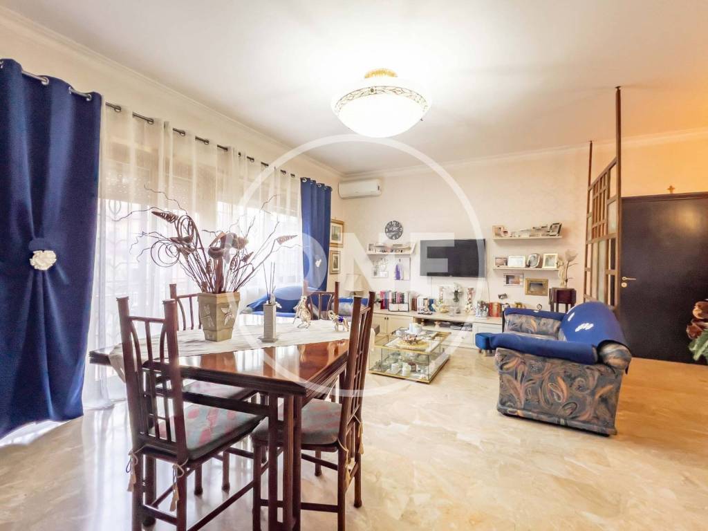 appartamento in vendita a Roma in zona Ponte di Nona