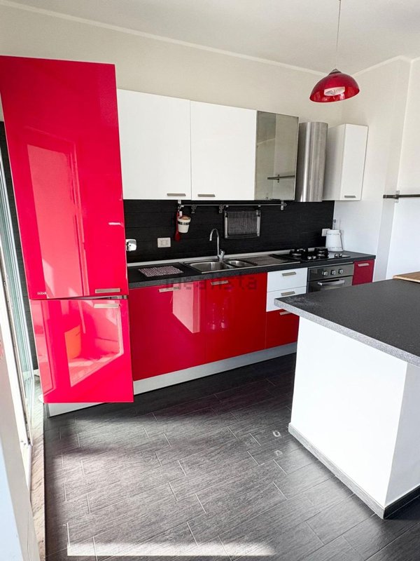 appartamento in vendita a Roma in zona Ardeatino