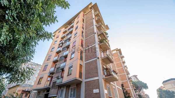 appartamento in vendita a Roma in zona Don Bosco