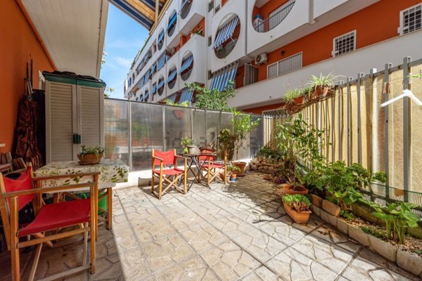 appartamento in vendita a Roma in zona Ostia