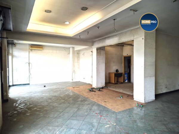 negozio in vendita a Roma in zona Prenestino-Labicano