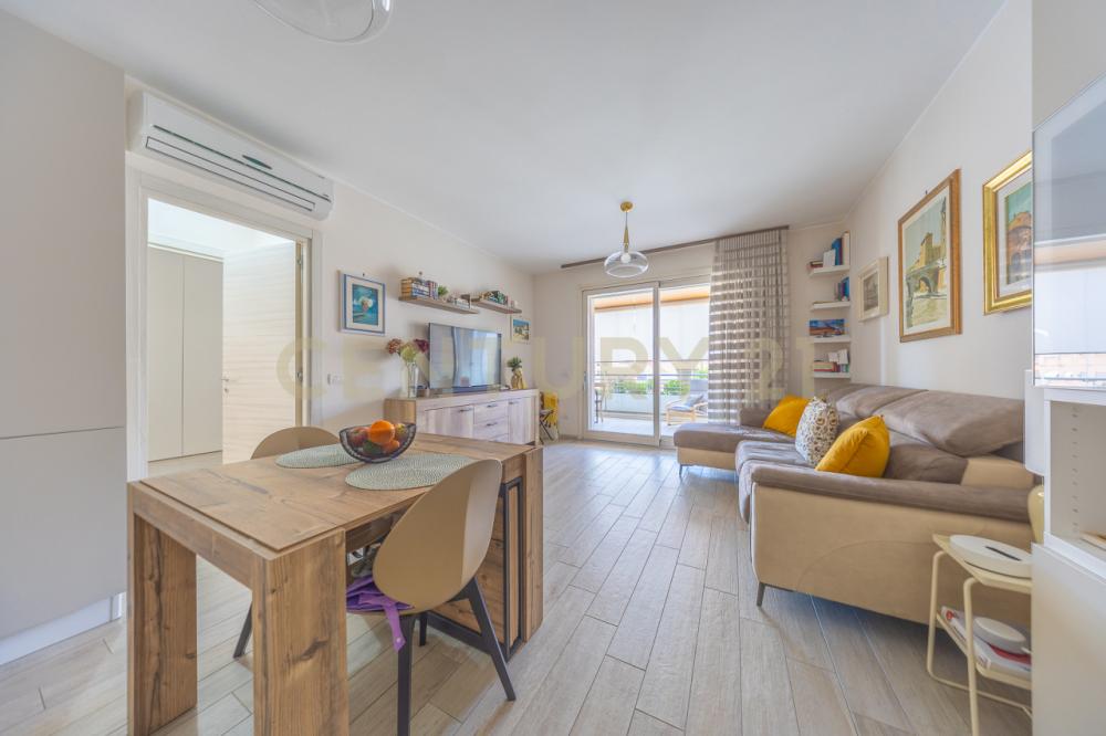 appartamento in vendita a Roma in zona Giuliano Dalmata