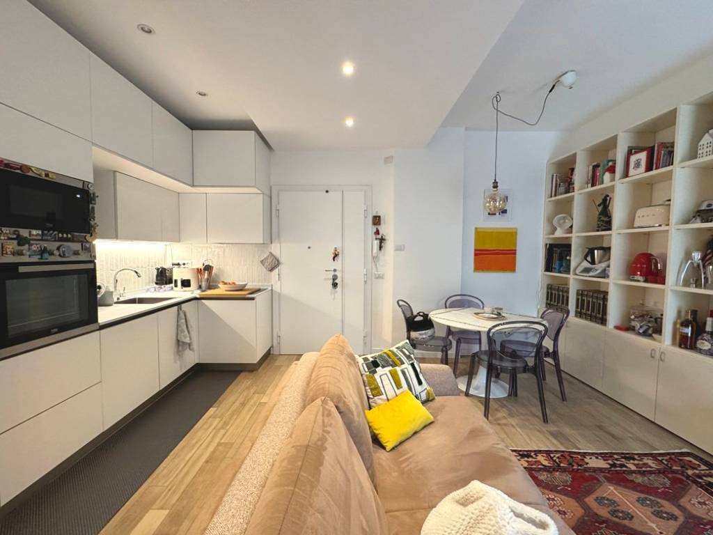 appartamento in vendita a Roma in zona Gianicolense