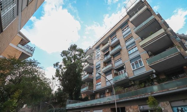 appartamento in vendita a Roma in zona Gianicolense