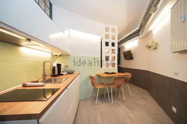 appartamento in vendita a Roma in zona Tuscolano