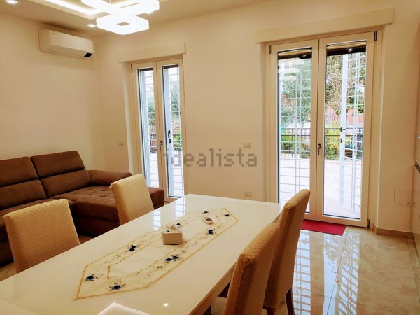 appartamento in vendita a Roma in zona Casal Morena