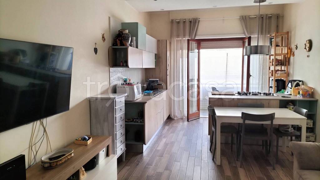 appartamento in vendita a Roma in zona Ostia