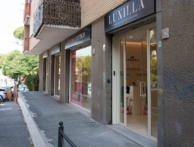 negozio in vendita a Roma in zona Portuense