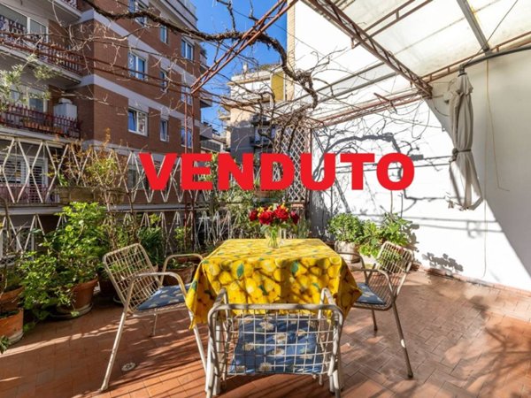 appartamento in vendita a Roma in zona Gianicolense