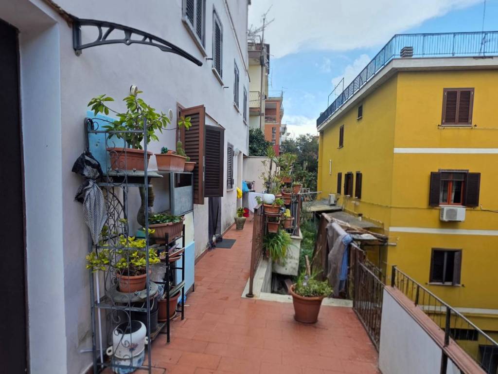 appartamento in vendita a Roma in zona Portuense