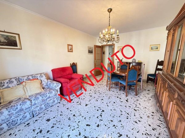 appartamento in vendita a Roma in zona Ostiense